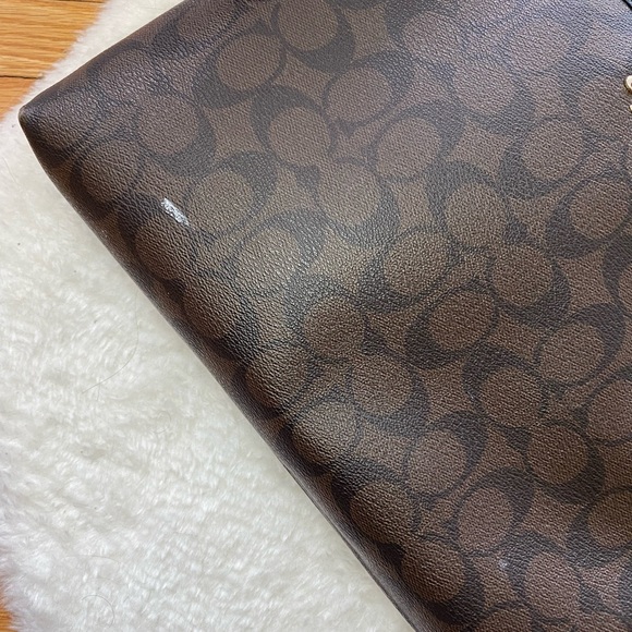 Coach Crossbody Purse - Picture 4 of 4